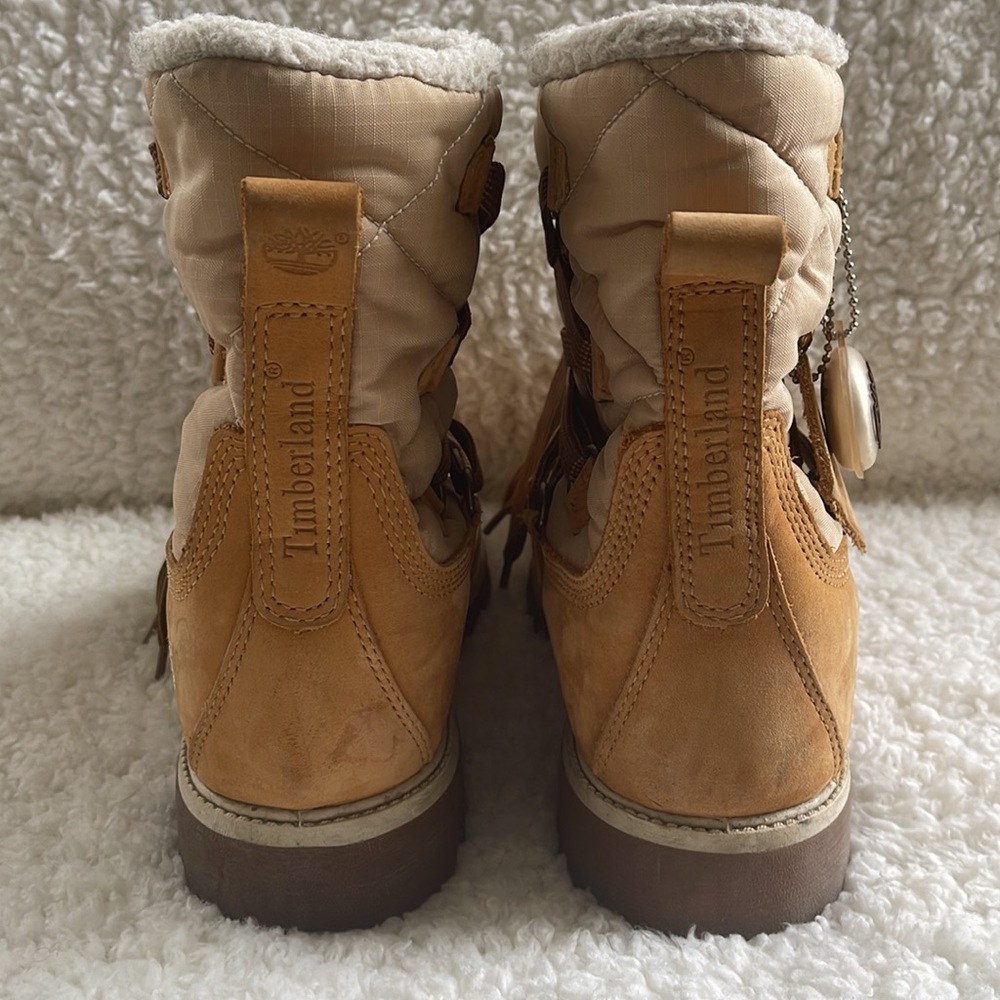 Timberland Boots - Picture 4 of 8